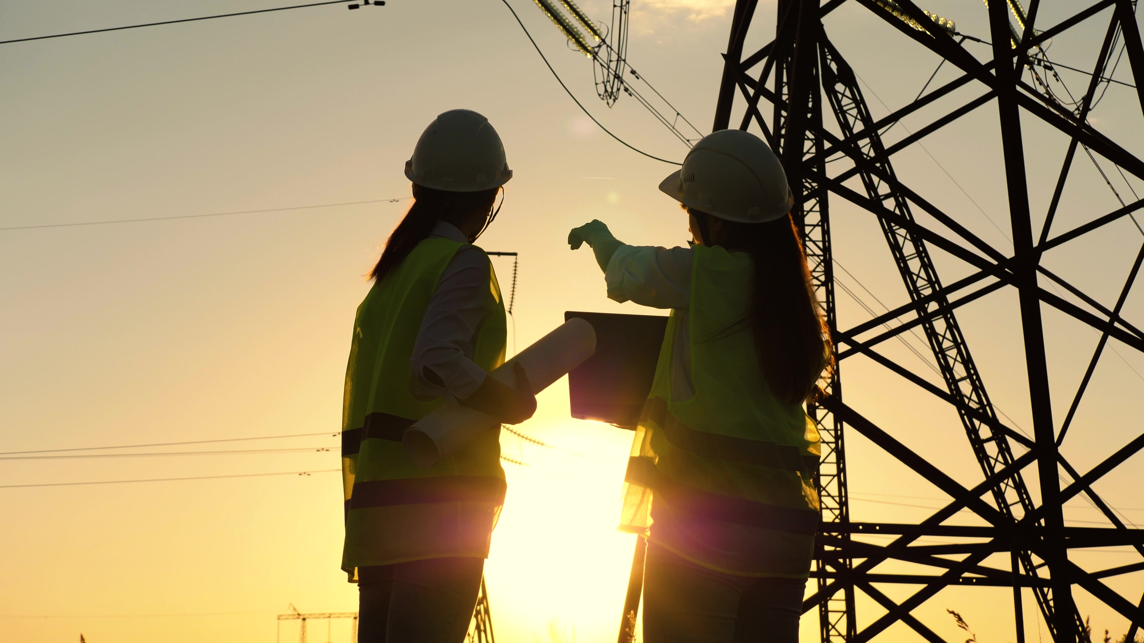 2 women on construction site